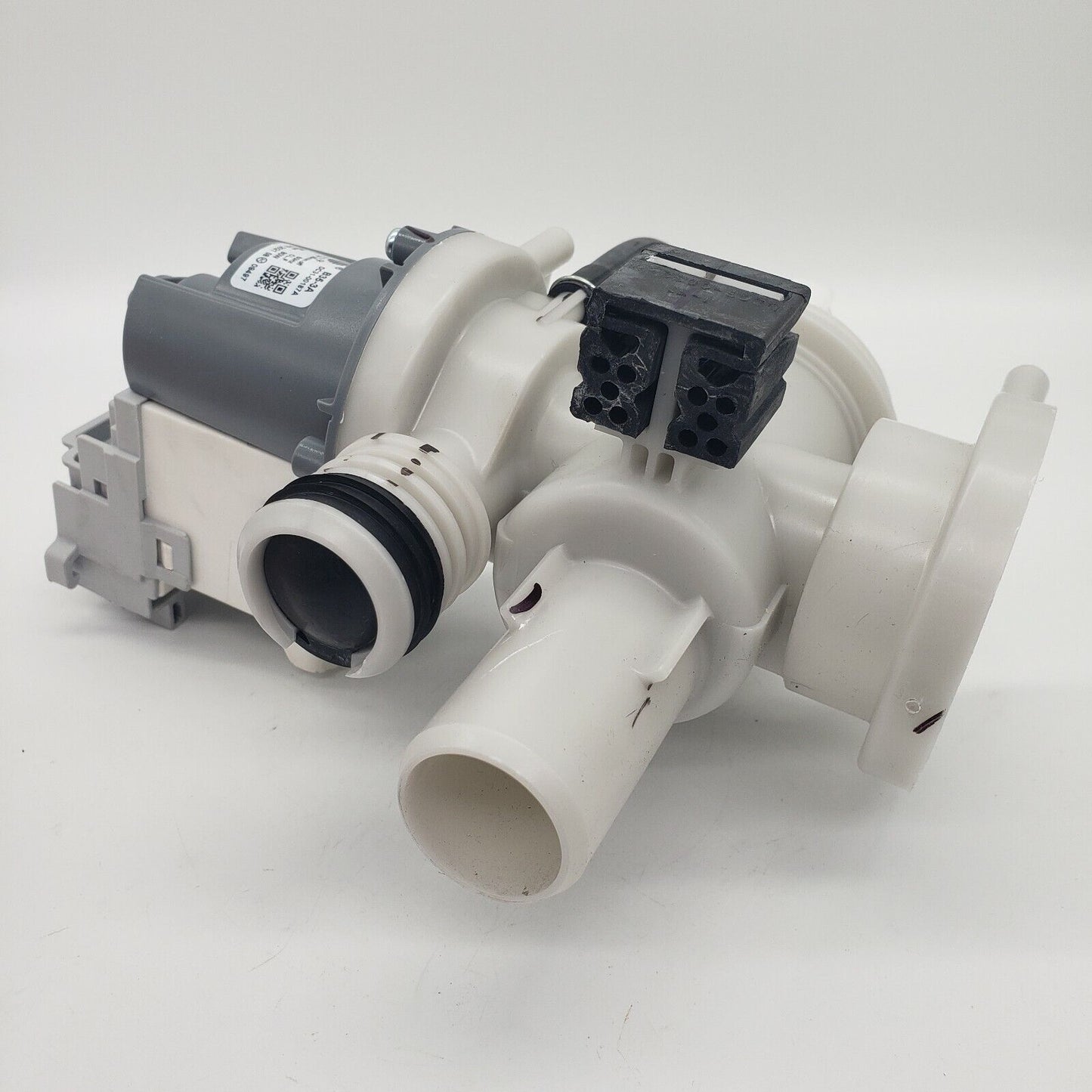 New Genuine OEM Replacement for Samsung Washer Drain Pump DC97-20621A