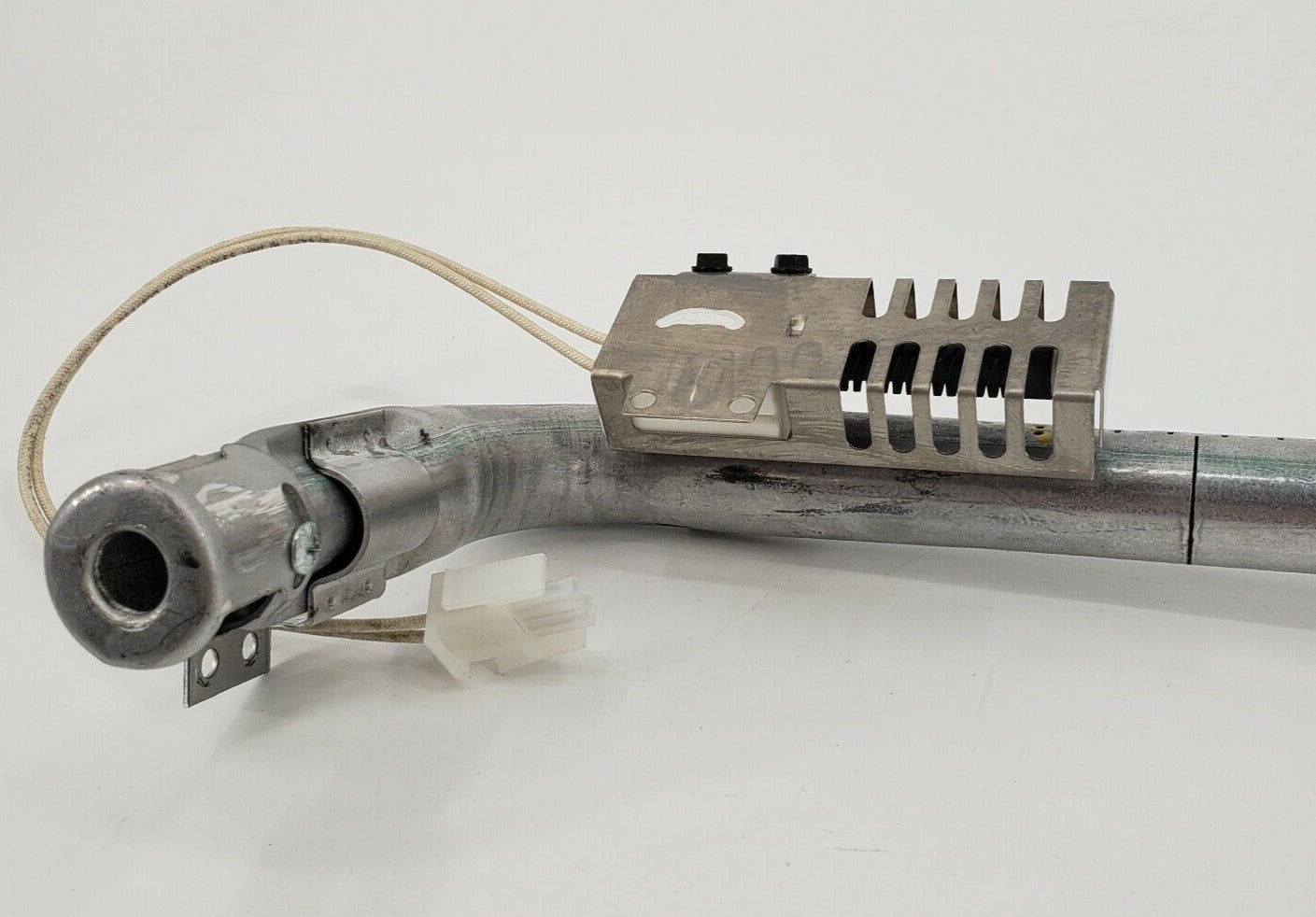 New OEM Replacement for GE Range Oven Burner Assembly WB16X20253 ping