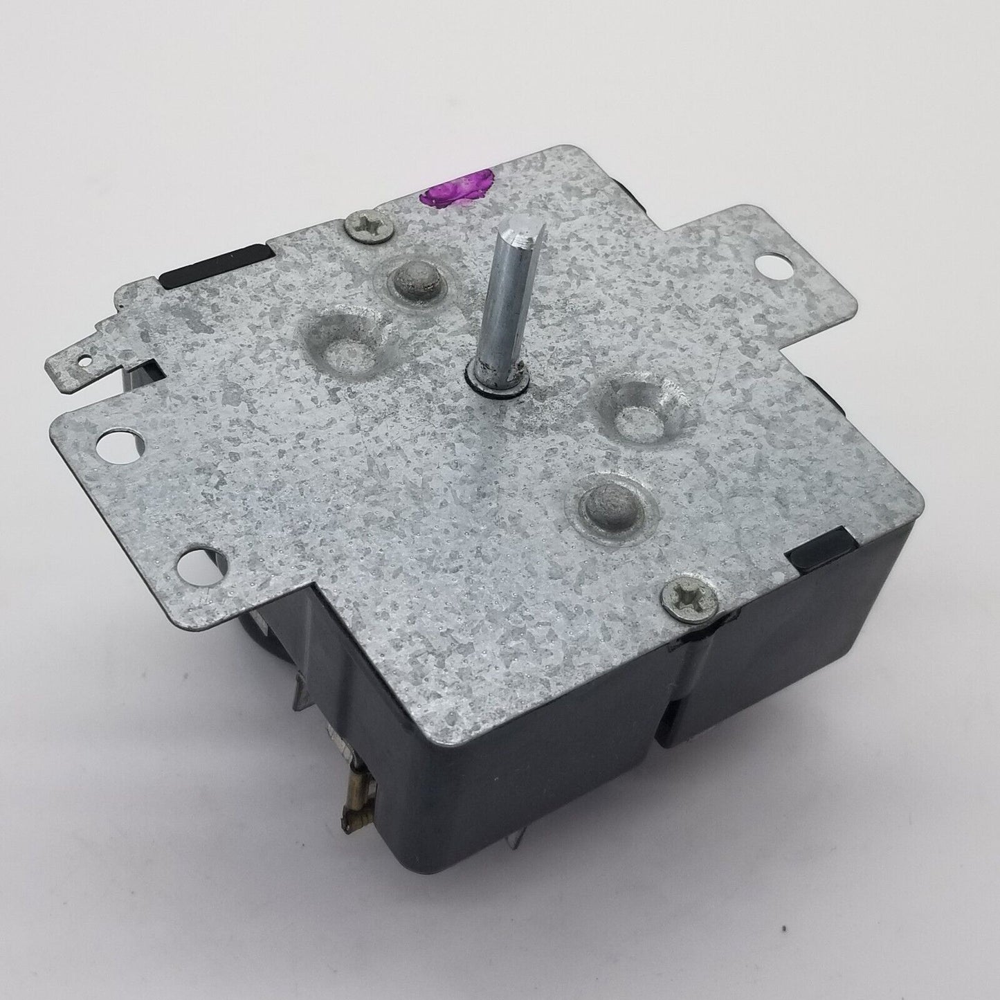 Genuine OEM Replacement for Whirlpool Dryer Timer 3976573