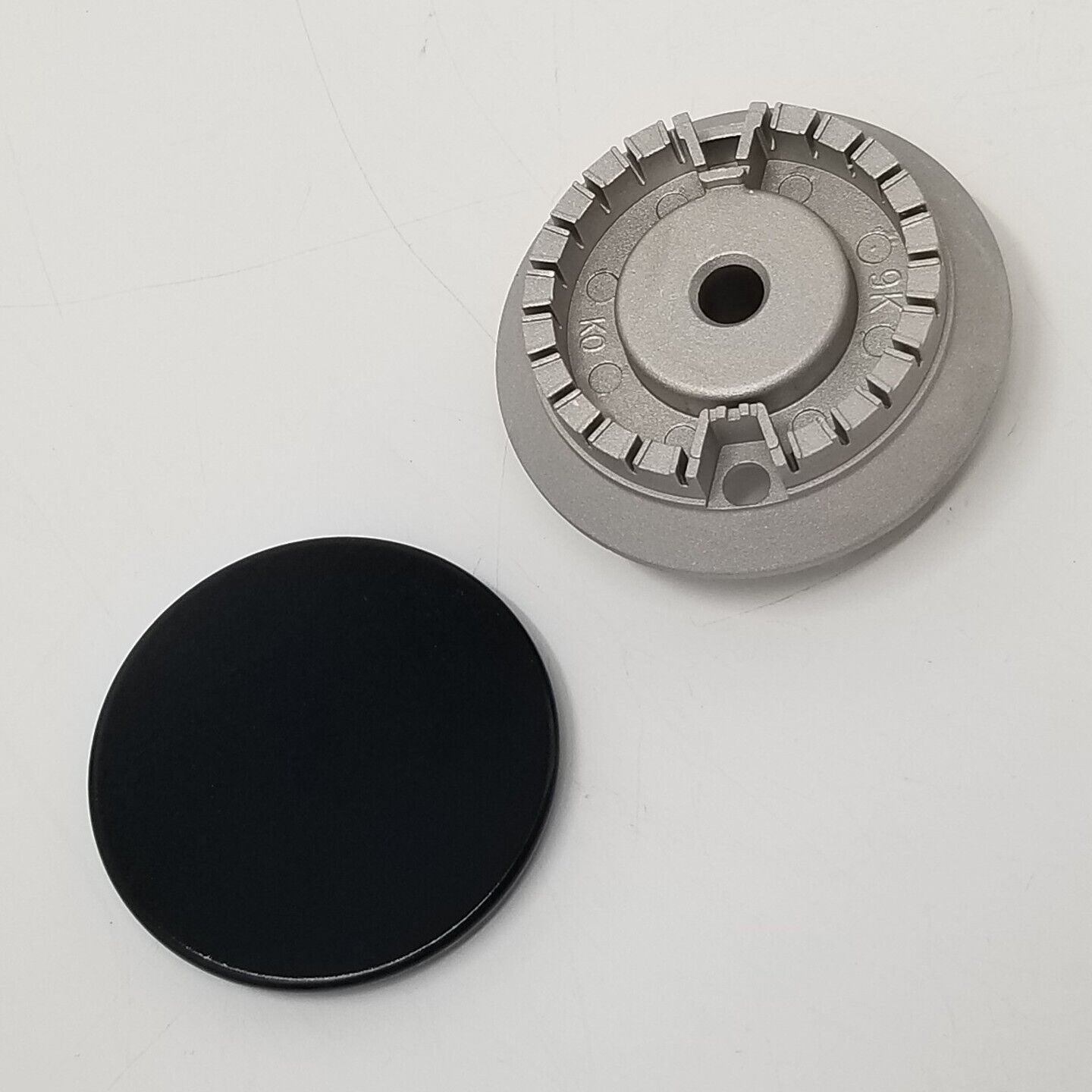 New Genuine OEM Replacement for LG Range Burner Base with Cap MBE61842001