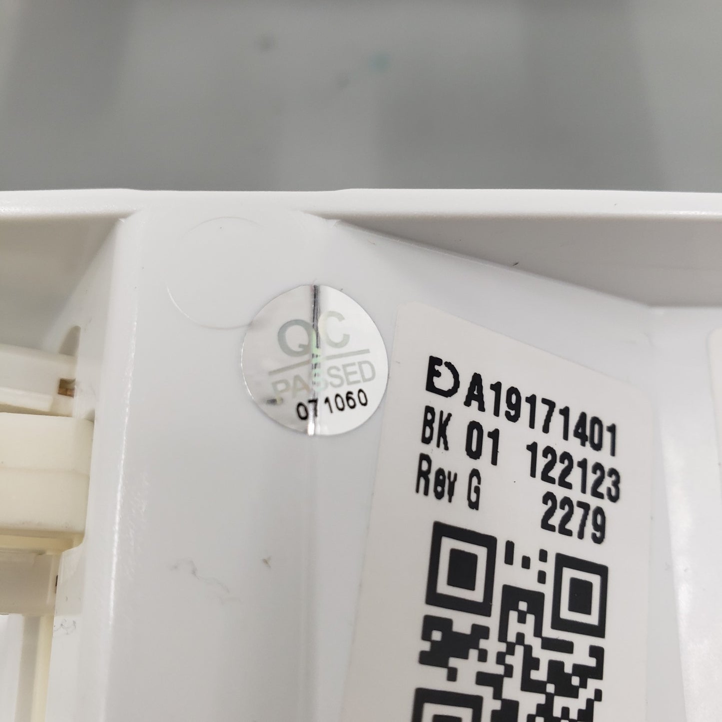 New OEM Replacement for Frigidaire Refrigerator Control Box Assembly A19171401 1-Yr