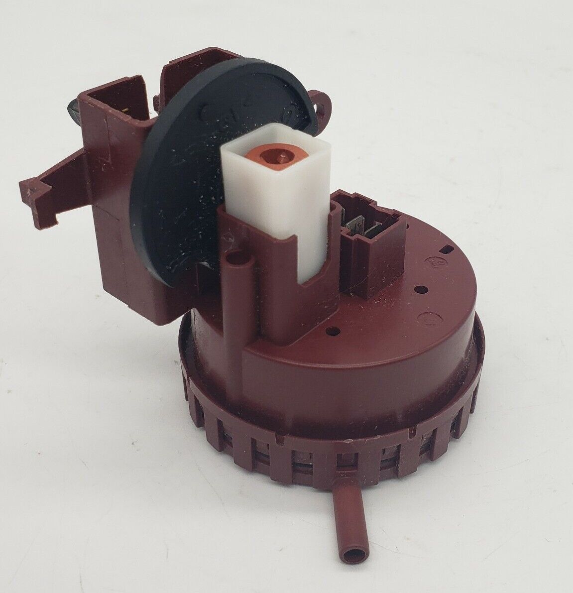 Genuine Replacement for Maytag Washer Pressure Switch 62611520