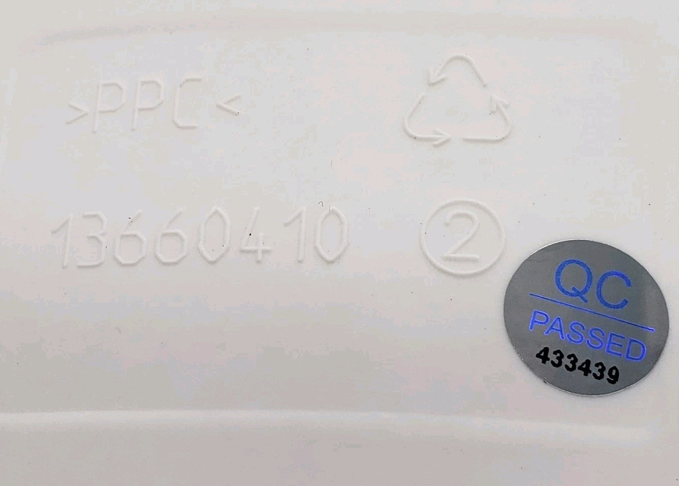 New OEM Replacement for Electrolux Dryer Front Fan Wheel Cover 136604102