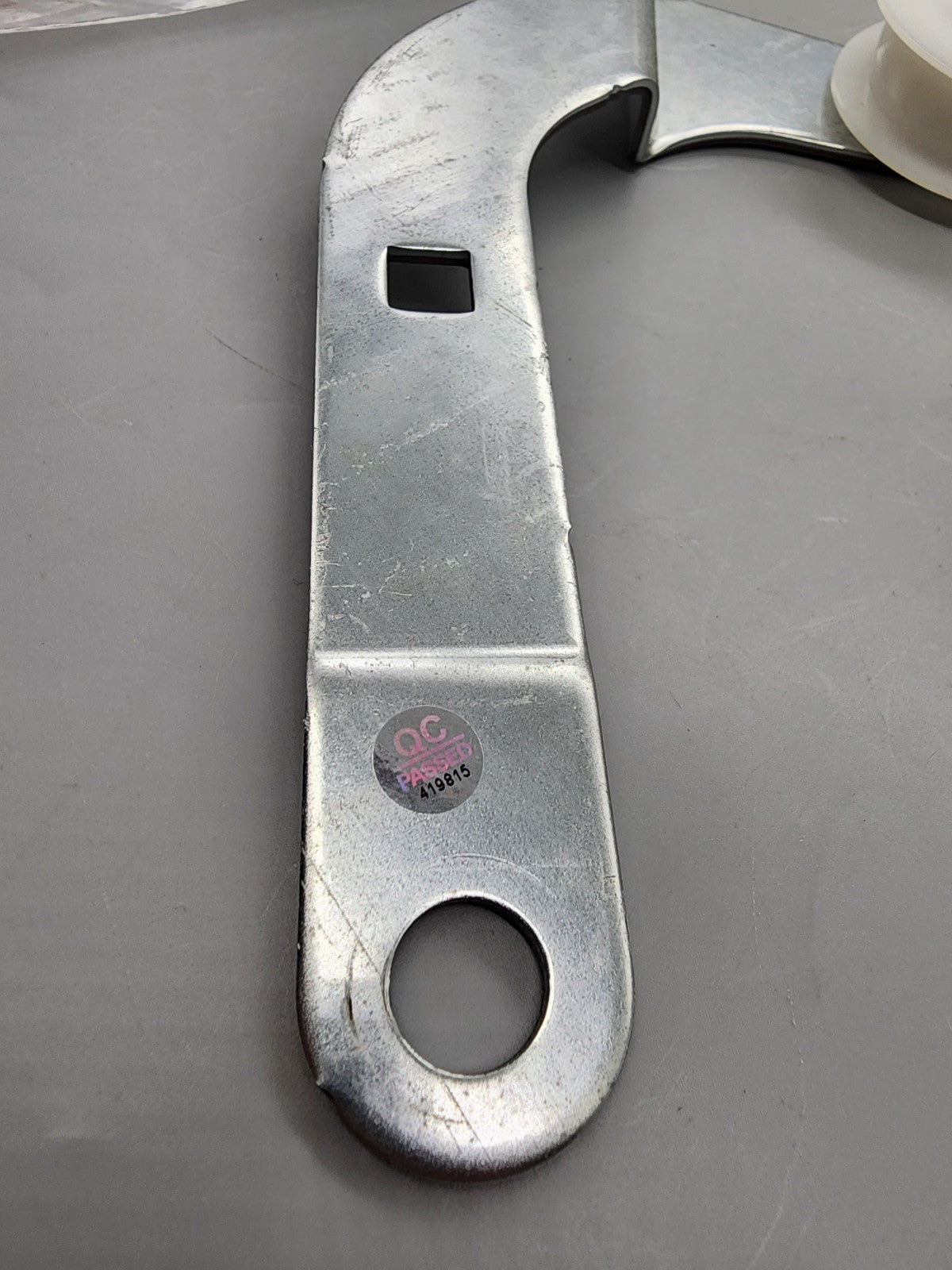 New OEM Replacement for GE Idler Arm Assembly WE03X30657