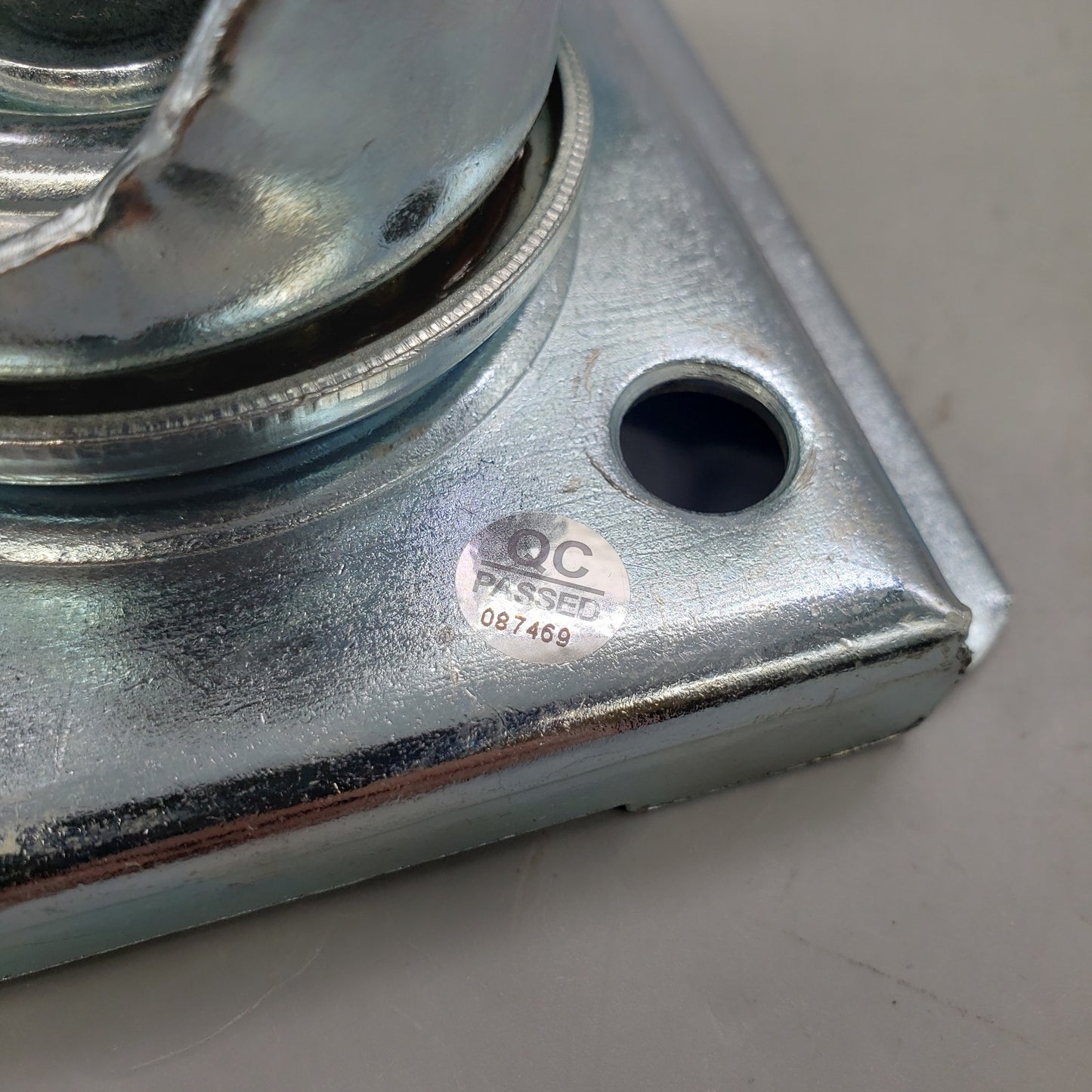 OEM Replacement for Kelvinator Caster Wheel 0USH64