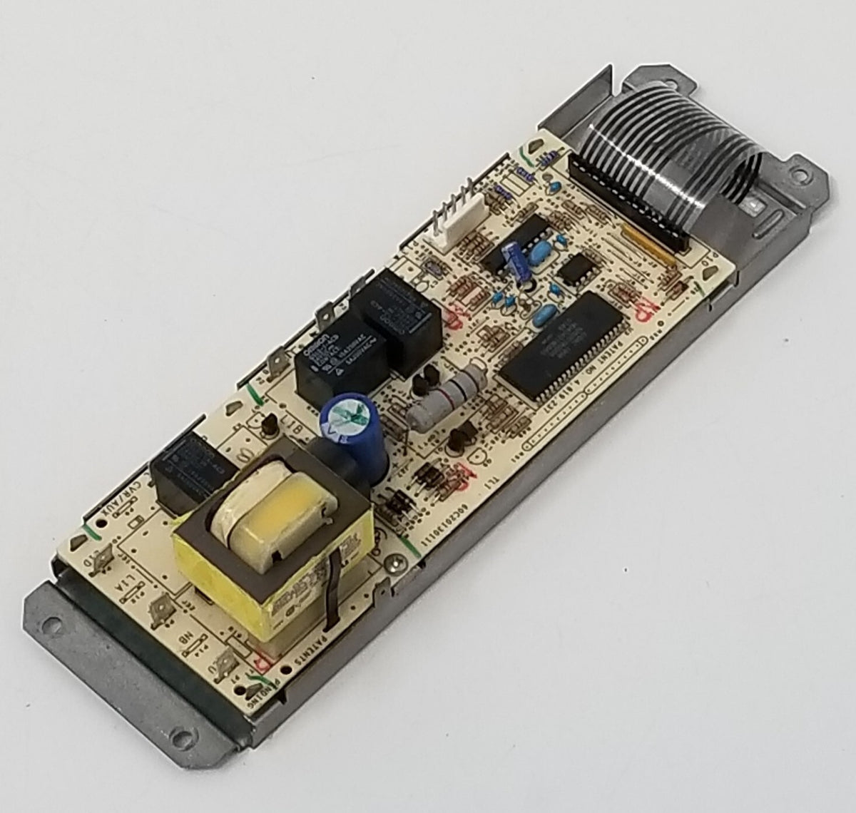 Genuine OEM Replacement for Whirlpool Oven Control 7601P552-60