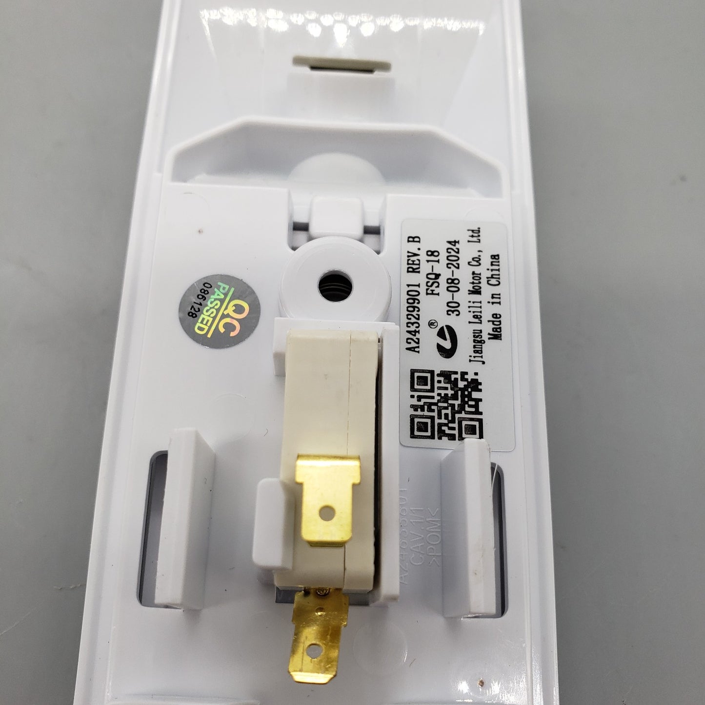 New OEM Replacement for Frigidaire Water Dispenser 5304536682 1-Yr