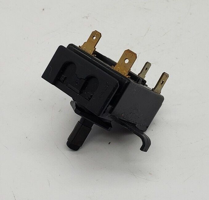 OEM Replacement for Maytag Washer Temperature Switch 6 2611510