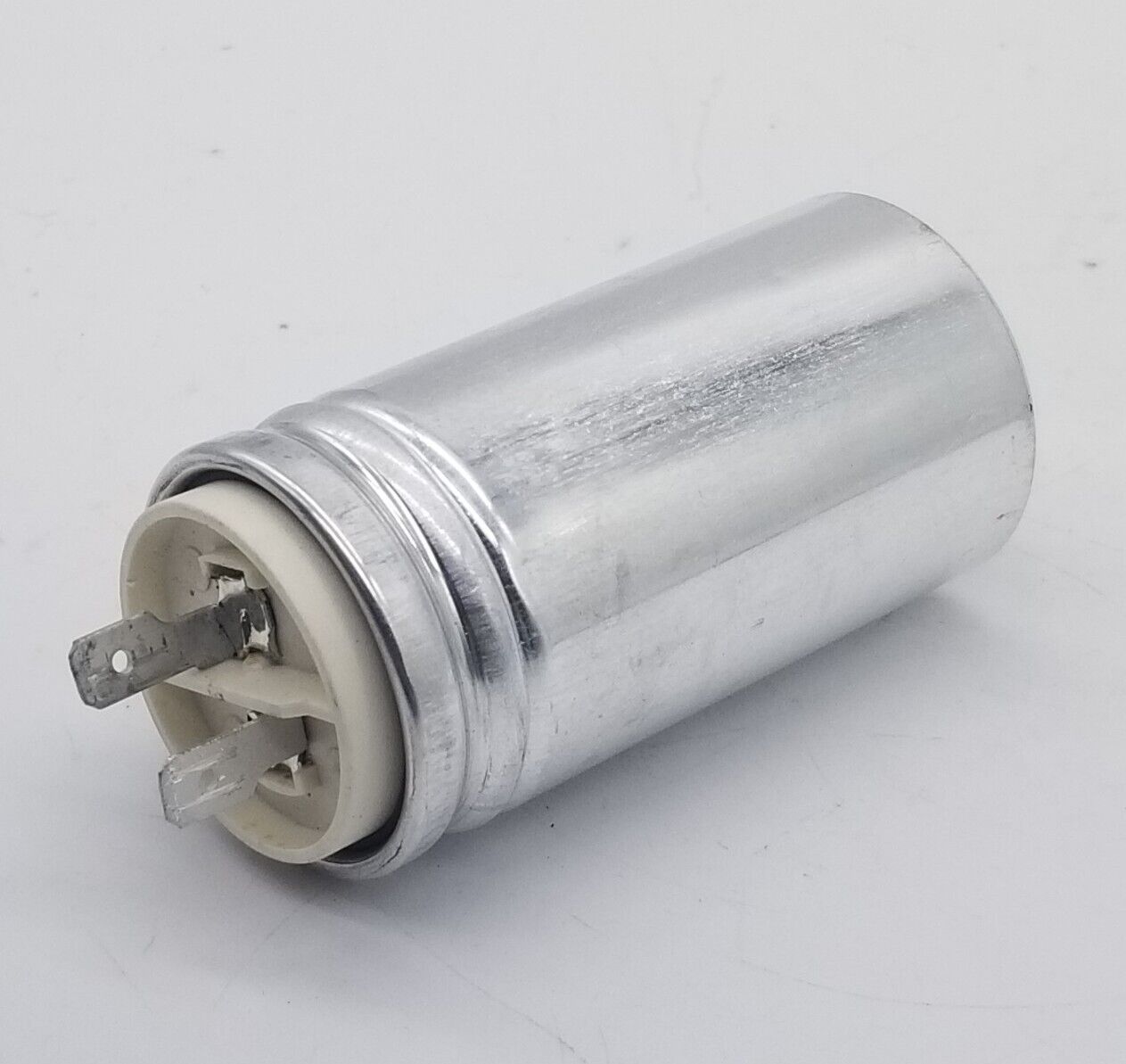 New Genuine OEM Replacement for Bosch Range Hood Capacitor 00605477