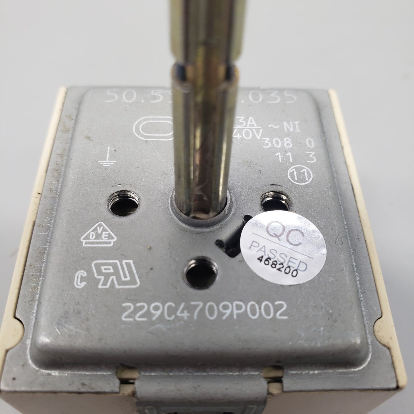 Genuine OEM Replacement for GE Oven Switch 229C4709P002