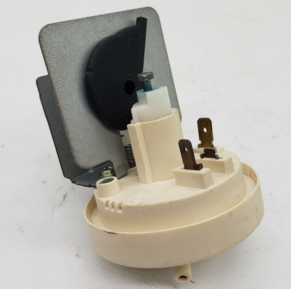 OEM Replacement for GE Washer Pressure Switch 175D2290P052