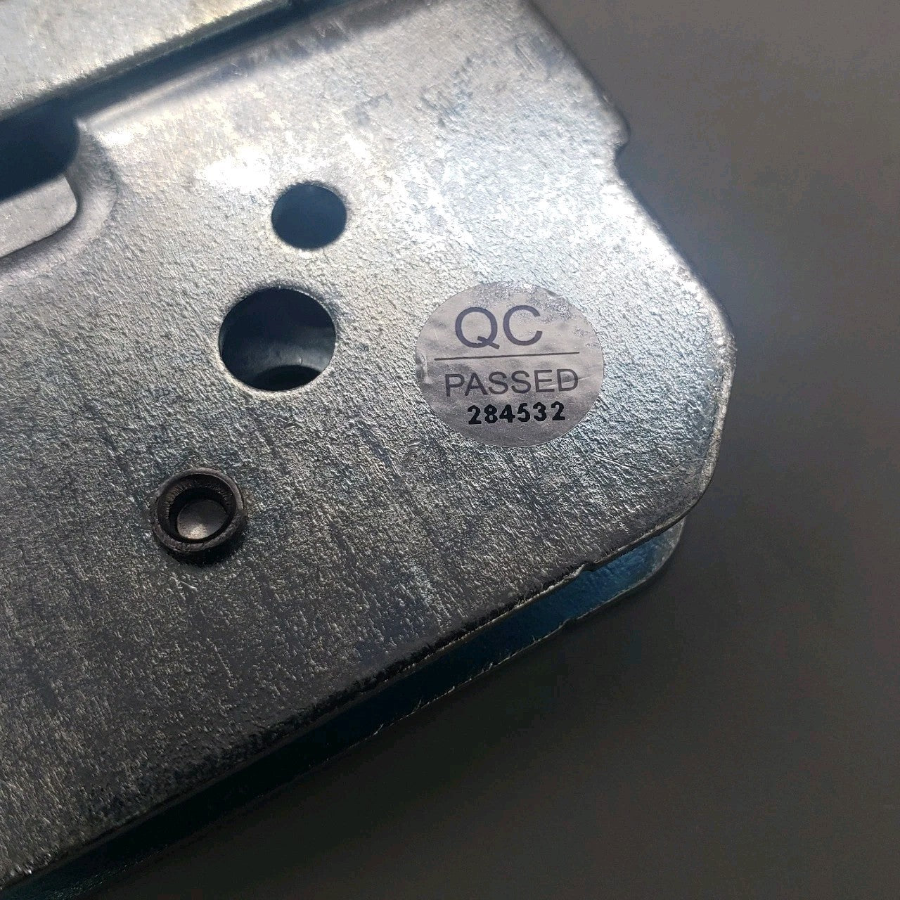 New OEM Replacement for Frigidaire Oven Soft Close Hinge 808930503