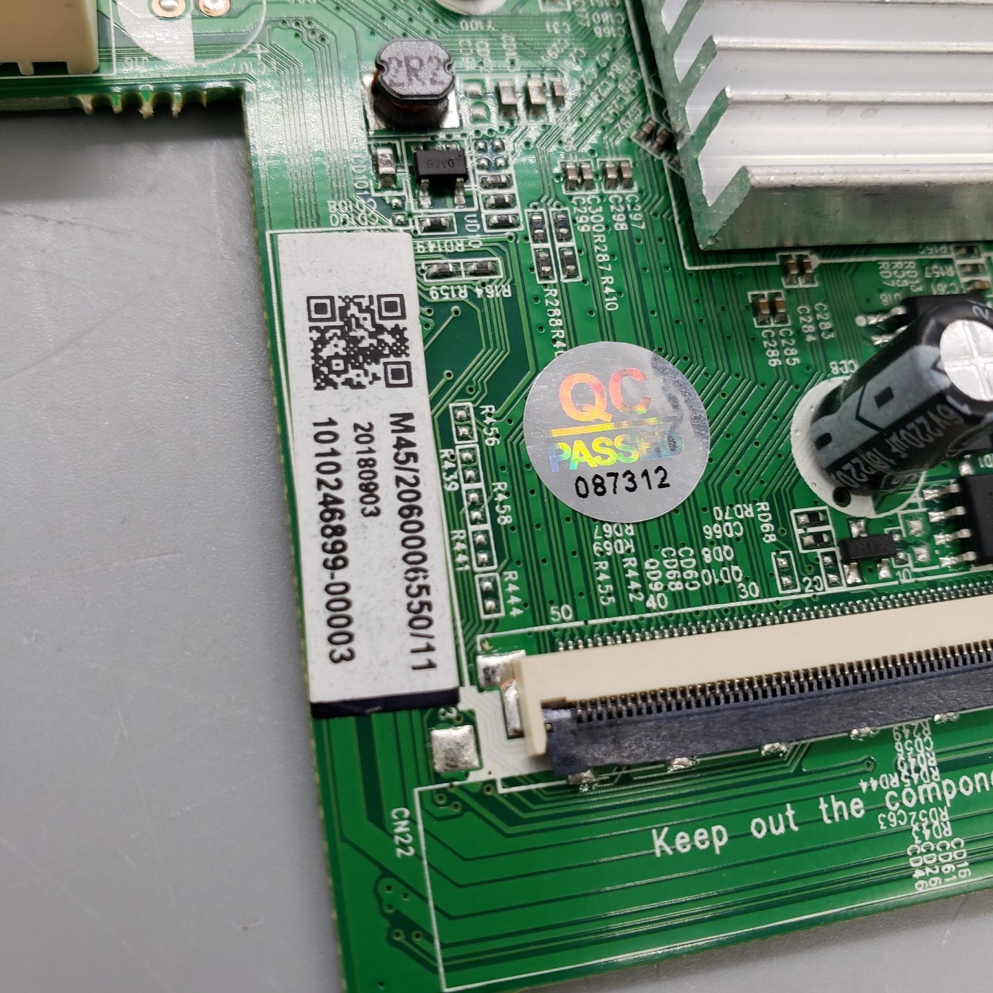 New OEM Hitachi TV Main Board 515C34580M45 - 1 Year