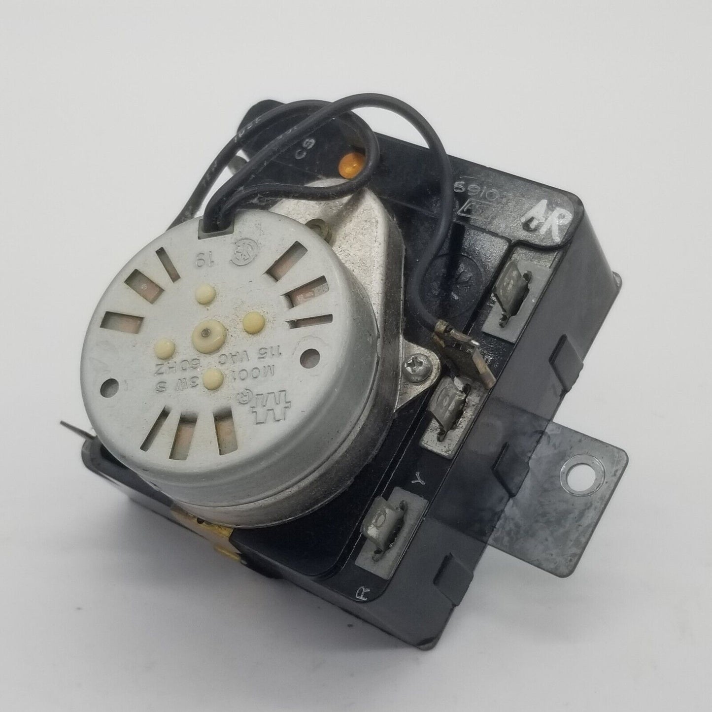 Genuine OEM Replacement for Whirlpool Dryer Timer 691079