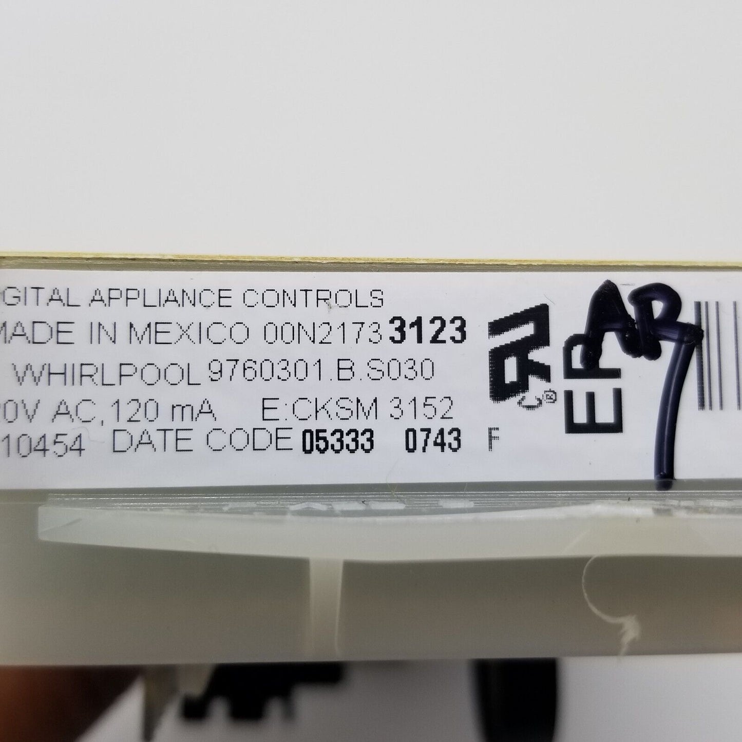 OEM Replacement for Whirlpool Range Control Board 9760301