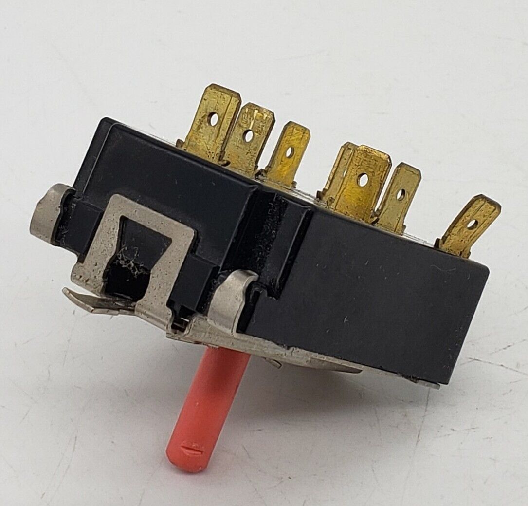 OEM Replacement for GE Dryer Temperature Switch 212D1097P002